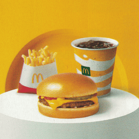Kupon McDonald's - 1 | Cheeseburger + małe frytki + mały napój